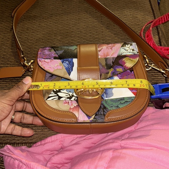 Coach X Kaffe Fassett crossbody - Picture 10 of 12